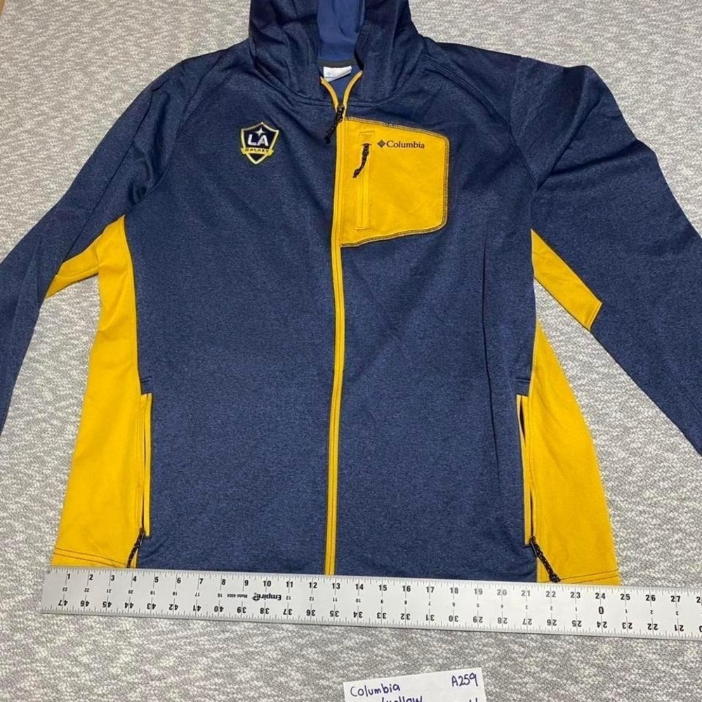 Columbia LA Galaxy logo front blue/yellow zip up hoodie Size Men XL. SKU-A259